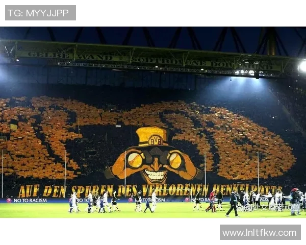 德甲豪门主场溃败,球迷情绪低落:冷静思考后的希望与重生 德甲豪门主场溃败,球迷情绪低落:冷静思考后的希望与重生