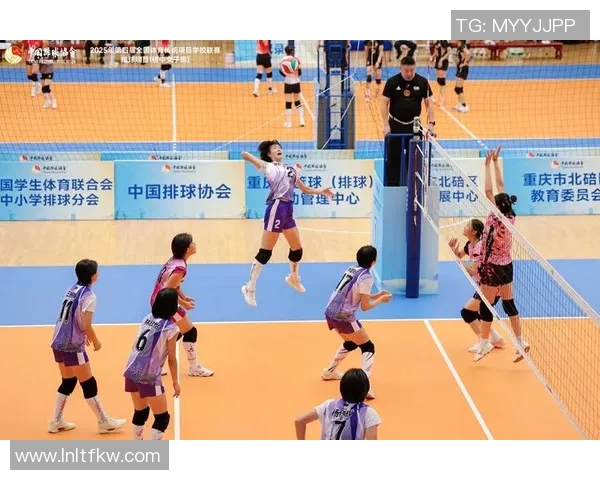 贾巴尔与姚明的传奇相遇:跨越时代的篮球巨星对话与交流